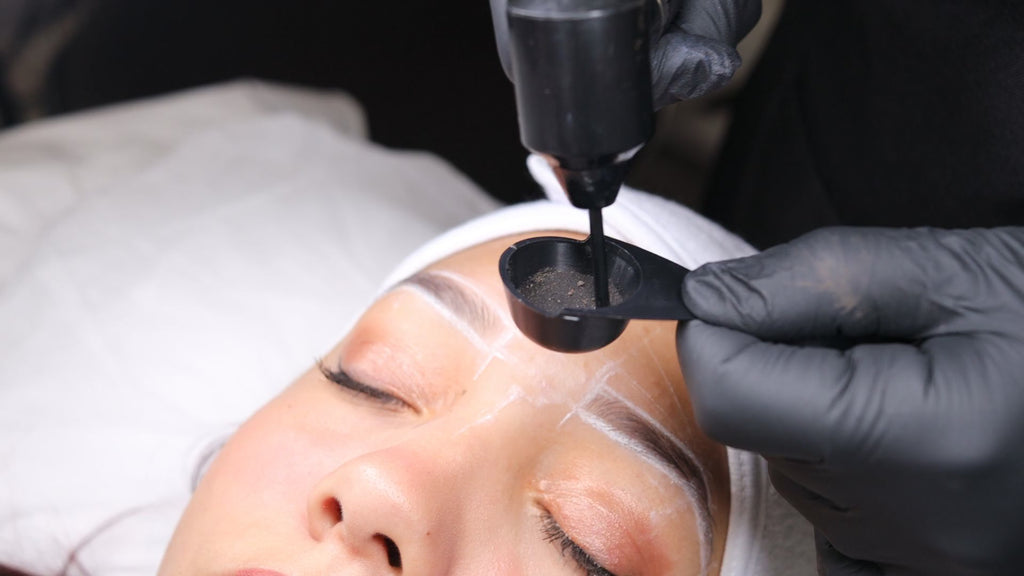 BROWSXPERT Electric Mixer Kit – Pigment Mixer Machine, 5 Mixing Sticks Stirring Tool for Pigment, Henna & Tinting + Bowl, Brush, 6 Stencils & 3 Sticky Rulers – Skin Prep & Mapping Accesories